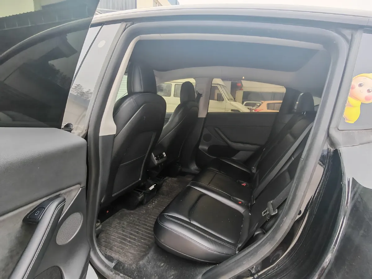 2022 Tesla Model Y BEV 60KWH,autocango,china used car exporter,china ev exporter,chinese used car exporter,chinese used ev exporter