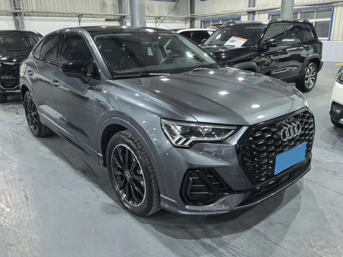 2021 Audi Q3 Sportback 2.0T 186HP L4 7DCT,autocango,china used car exporter,china ev exporter,chinese used car exporter,chinese used ev exporter