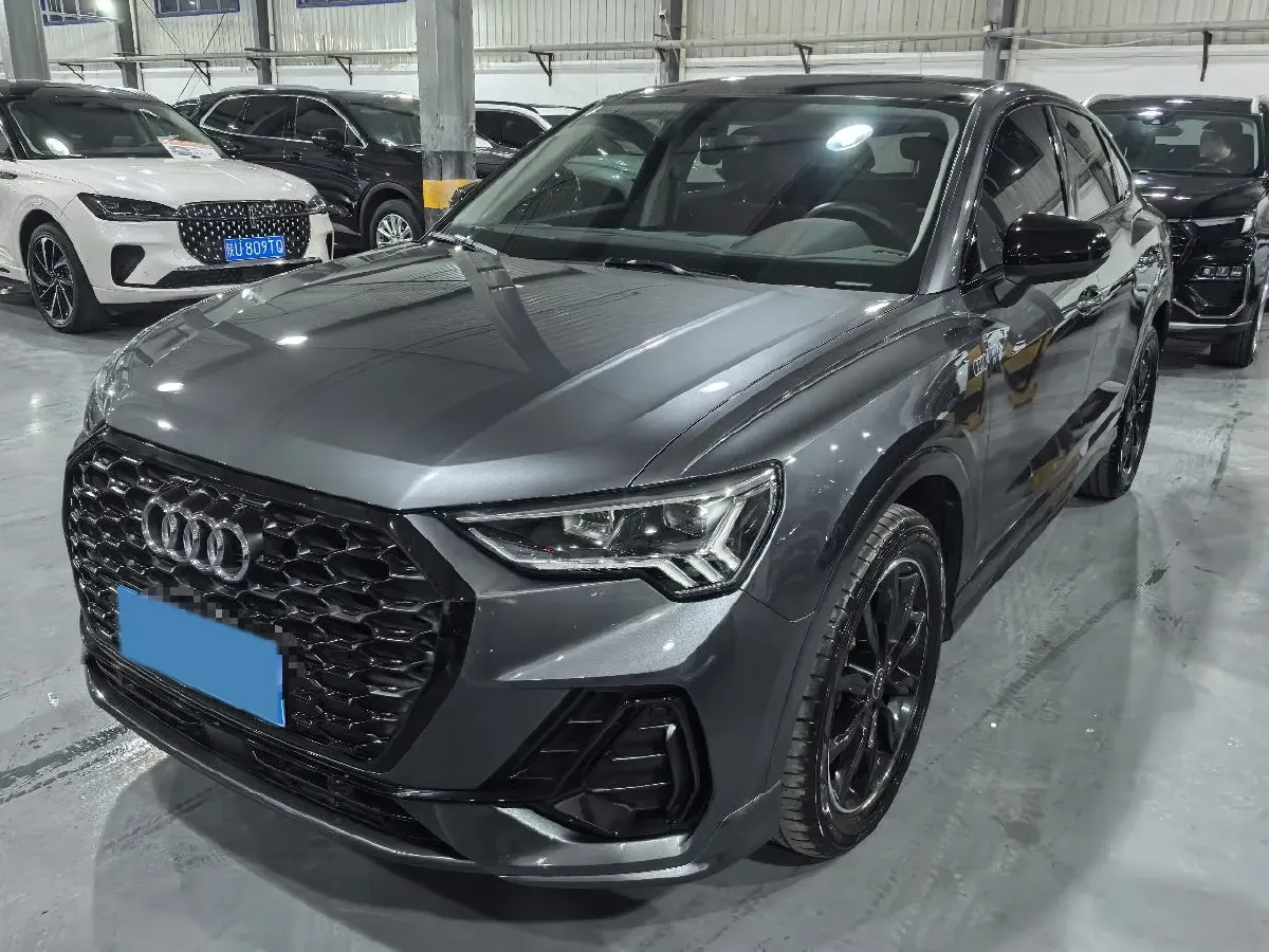 2021 Audi Q3 Sportback 2.0T 186HP L4 7DCT,autocango,china used car exporter,china ev exporter,chinese used car exporter,chinese used ev exporter