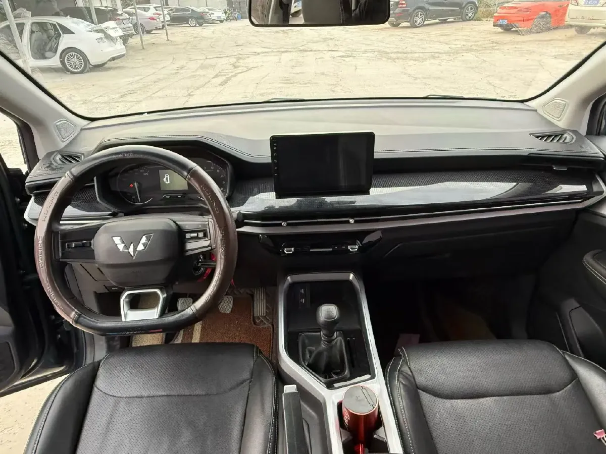 2022 WuLing ZhengChen 2.0L 136HP L4 6MT,autocango,china used car exporter,china ev exporter,chinese used car exporter,chinese used ev exporter