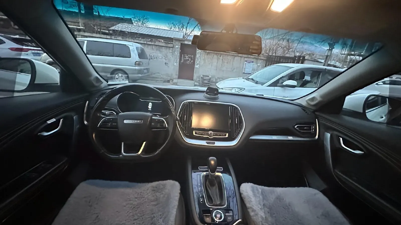 2018 Roewe 360 1.5L 116HP L4 4AT,autocango,china used car exporter,china ev exporter,chinese used car exporter,chinese used ev exporter