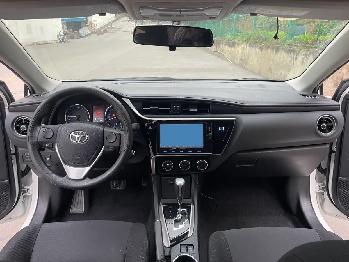 2017 Toyota Corolla 1.2T 116HP L4 CVT,autocango,china used car exporter,china ev exporter,chinese used car exporter,chinese used ev exporter
