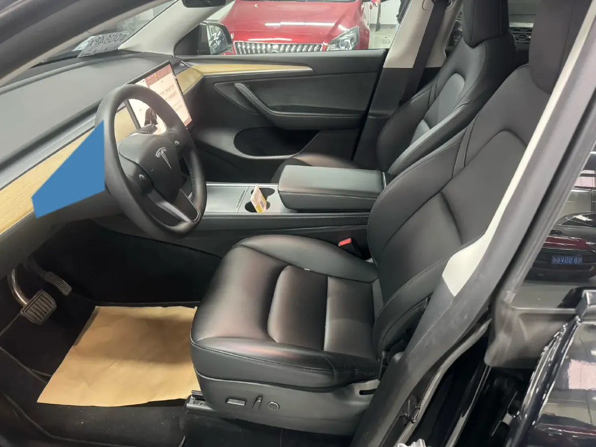 2022 Tesla Model Y BEV 60KWH,autocango,china used car exporter,china ev exporter,chinese used car exporter,chinese used ev exporter