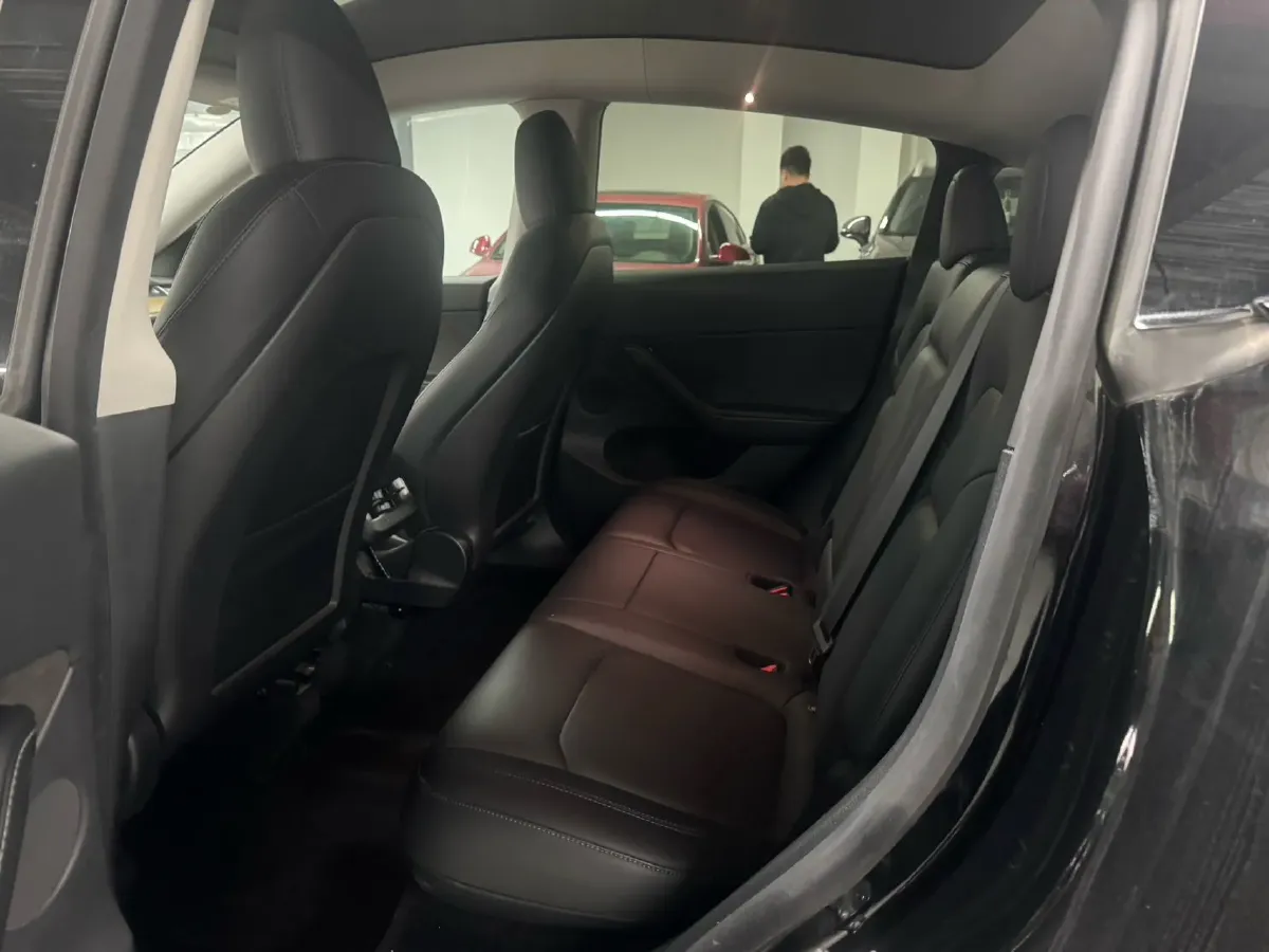 2022 Tesla Model Y BEV 60KWH,autocango,china used car exporter,china ev exporter,chinese used car exporter,chinese used ev exporter