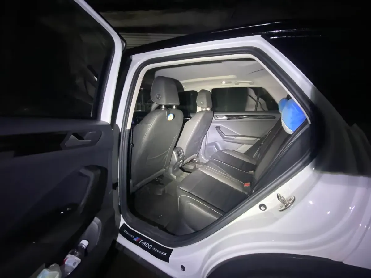 2022 Volkswagen T-Roc 1.4T 150HP L4 7DCT,autocango,china used car exporter,china ev exporter,chinese used car exporter,chinese used ev exporter