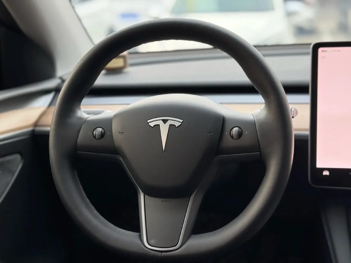 2022 Tesla Model Y BEV 60KWH,autocango,china used car exporter,china ev exporter,chinese used car exporter,chinese used ev exporter