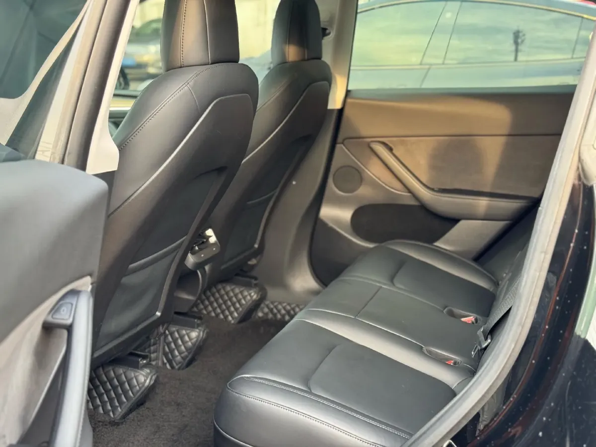 2022 Tesla Model Y BEV 60KWH,autocango,china used car exporter,china ev exporter,chinese used car exporter,chinese used ev exporter