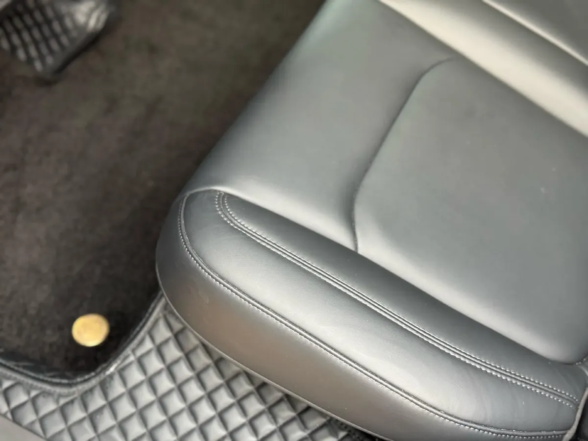 2022 Tesla Model Y BEV 60KWH,autocango,china used car exporter,china ev exporter,chinese used car exporter,chinese used ev exporter