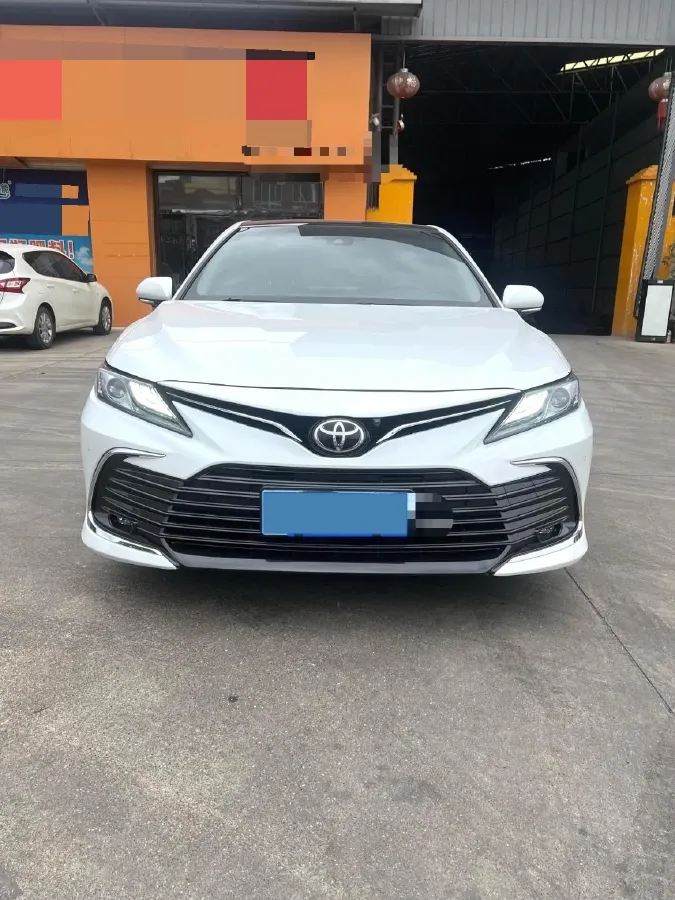 2021 Toyota Camry 2.5L 209HP L4 8AT,autocango,china used car exporter,china ev exporter,chinese used car exporter,chinese used ev exporter