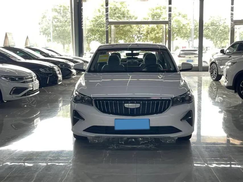 2025 Geely Emgrand 1.5L 127HP L4 CVT,autocango,china used car exporter,china ev exporter,chinese used car exporter,chinese used ev exporter