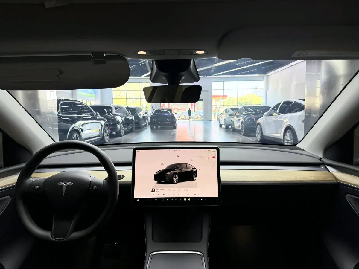 2022 Tesla Model Y BEV 60KWH,autocango,china used car exporter,china ev exporter,chinese used car exporter,chinese used ev exporter