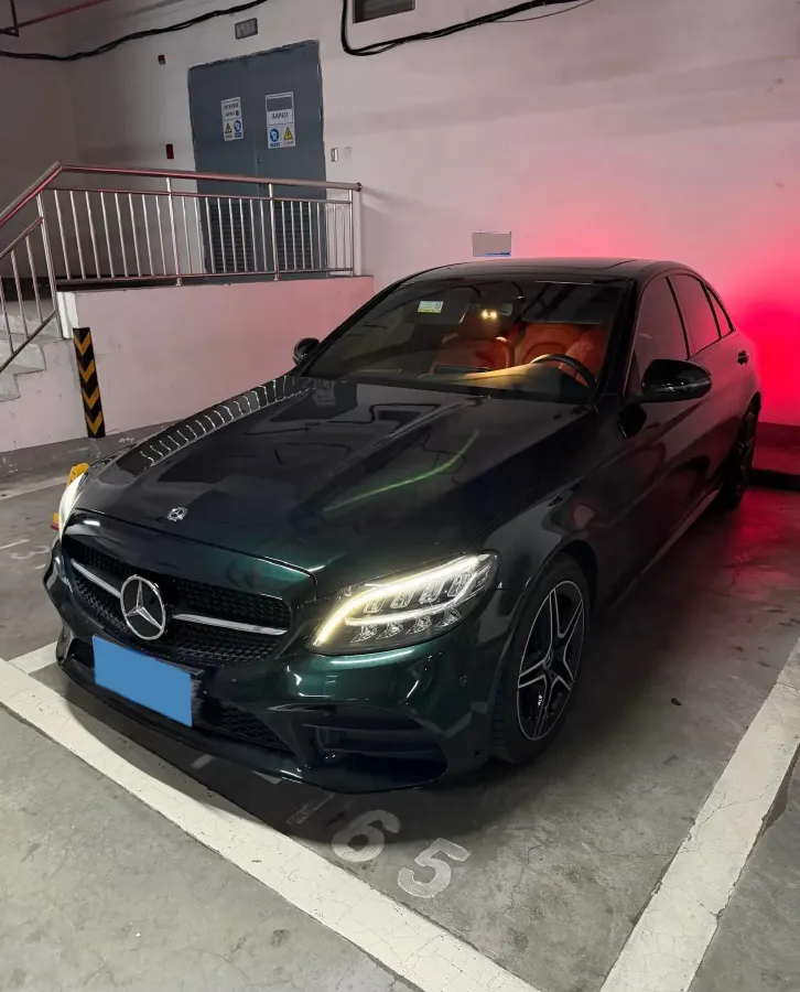 2021 Mercedes-Benz C Class 1.5T 184HP L4 9AT,autocango,china used car exporter,china ev exporter,chinese used car exporter,chinese used ev exporter