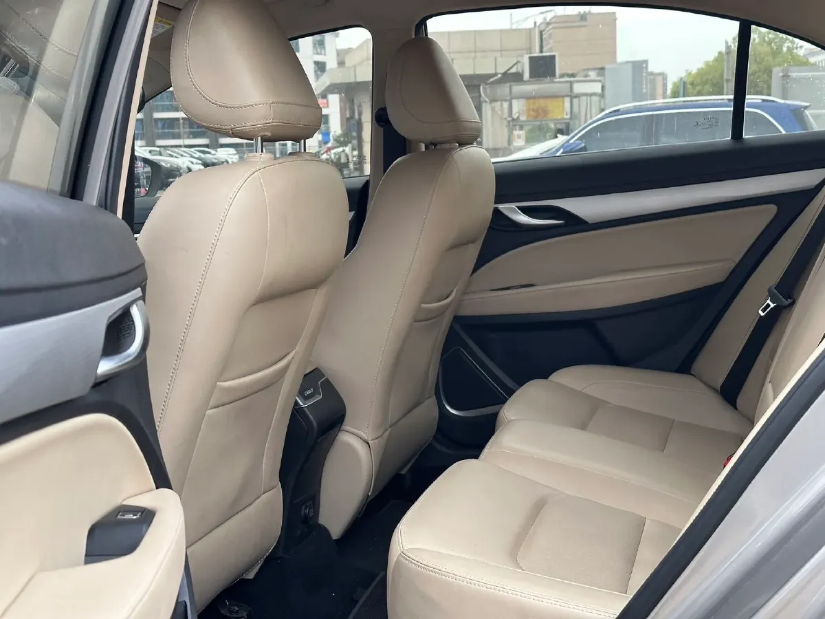 2019 Geely Emgrand 1.5L 109HP L4 CVT,autocango,china used car exporter,china ev exporter,chinese used car exporter,chinese used ev exporter