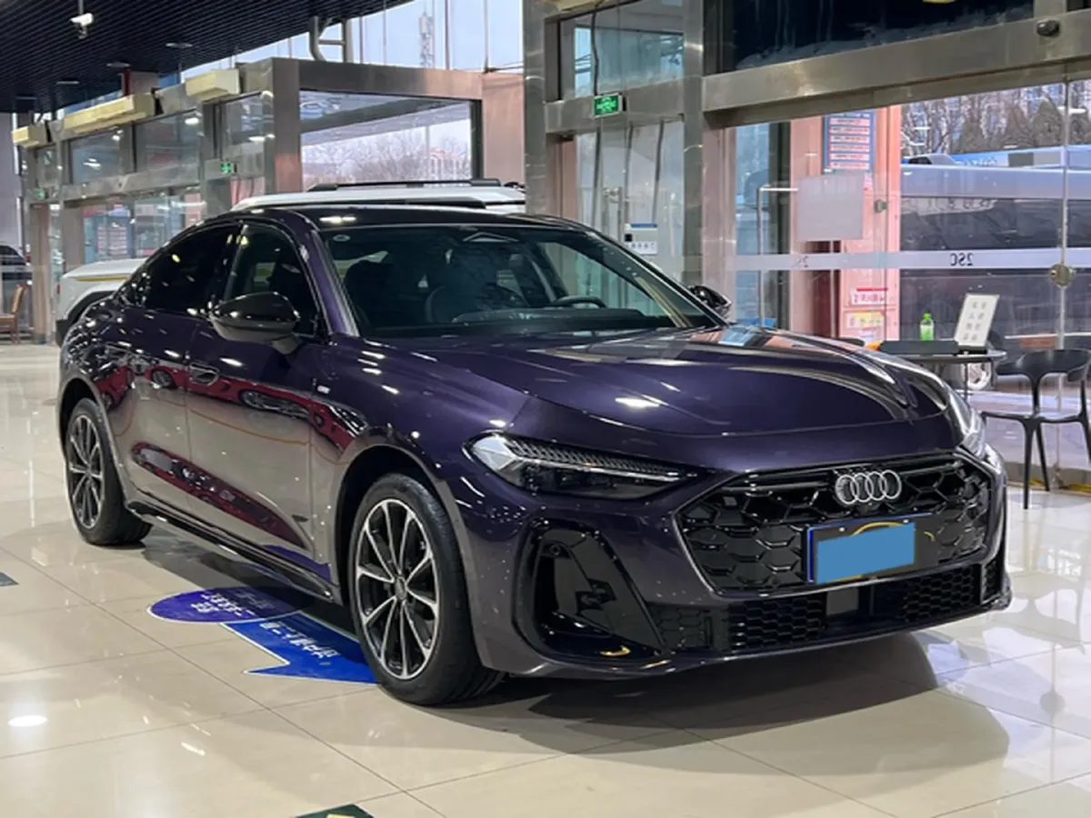 2026 Audi A5L 2.0T 204HP L4 7DCT,autocango,china used car exporter,china ev exporter,chinese used car exporter,chinese used ev exporter