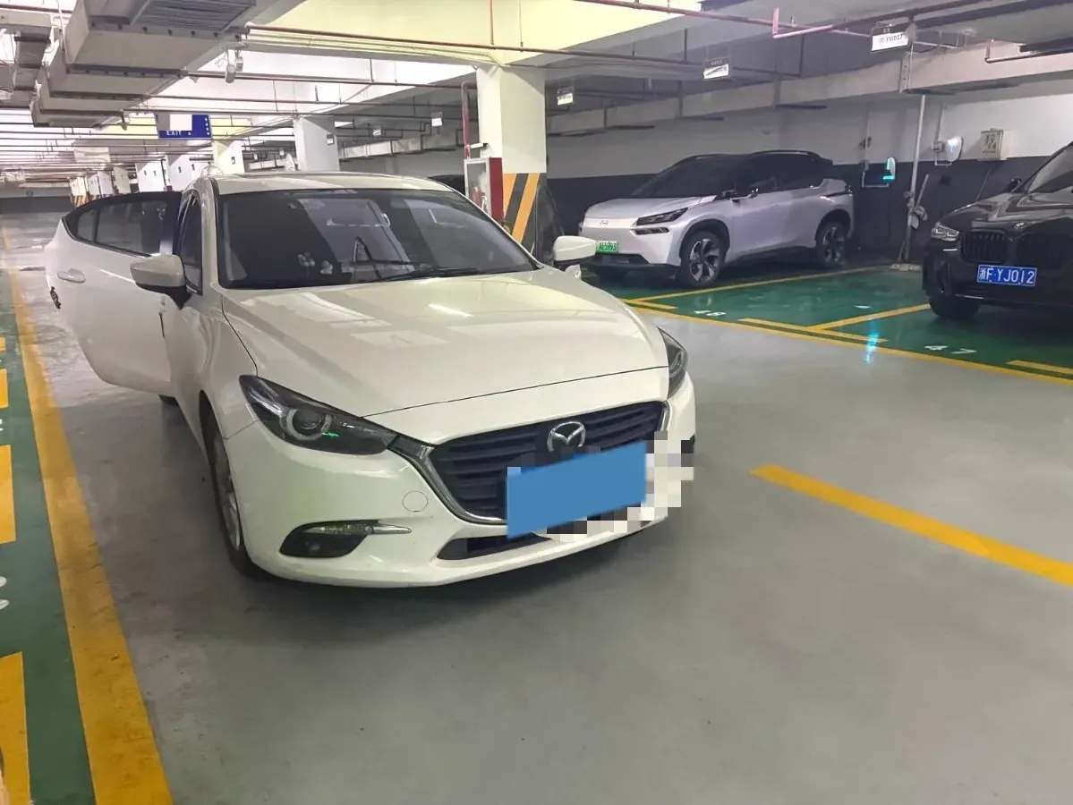 2017 Mazda 3 Axela 1.5L 117HP L4 6AT,autocango,china used car exporter,china ev exporter,chinese used car exporter,chinese used ev exporter