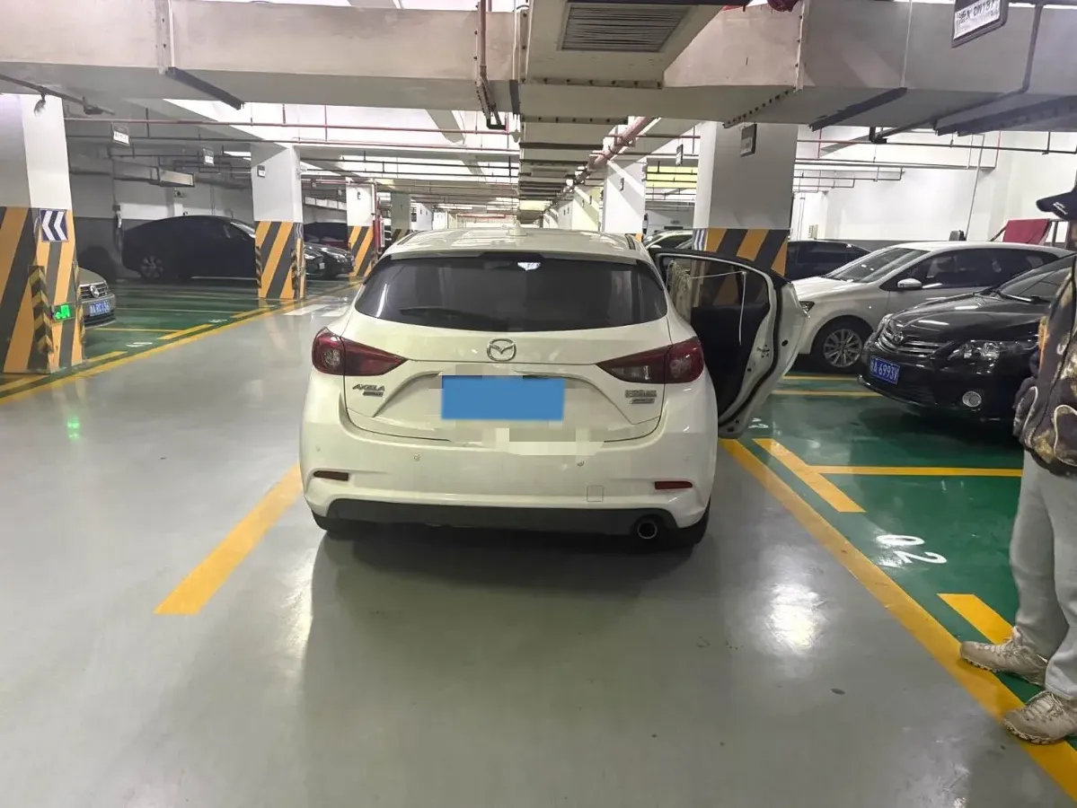 2017 Mazda 3 Axela 1.5L 117HP L4 6AT,autocango,china used car exporter,china ev exporter,chinese used car exporter,chinese used ev exporter