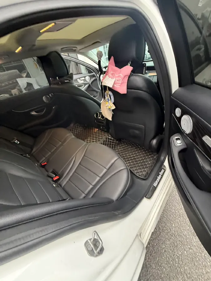 2021 Mercedes-Benz C Class 1.5T 184HP L4 9AT,autocango,china used car exporter,china ev exporter,chinese used car exporter,chinese used ev exporter