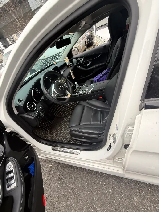 2021 Mercedes-Benz C Class 1.5T 184HP L4 9AT,autocango,china used car exporter,china ev exporter,chinese used car exporter,chinese used ev exporter