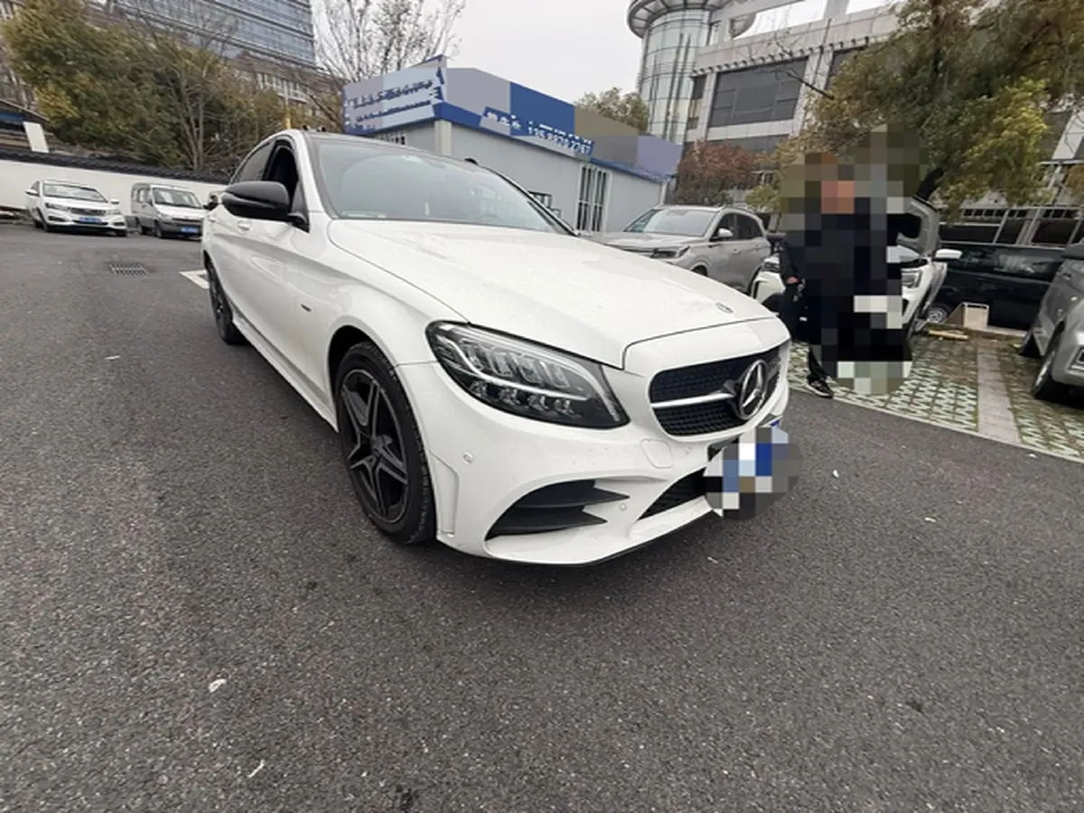 2021 Mercedes-Benz C Class 1.5T 184HP L4 9AT,autocango,china used car exporter,china ev exporter,chinese used car exporter,chinese used ev exporter