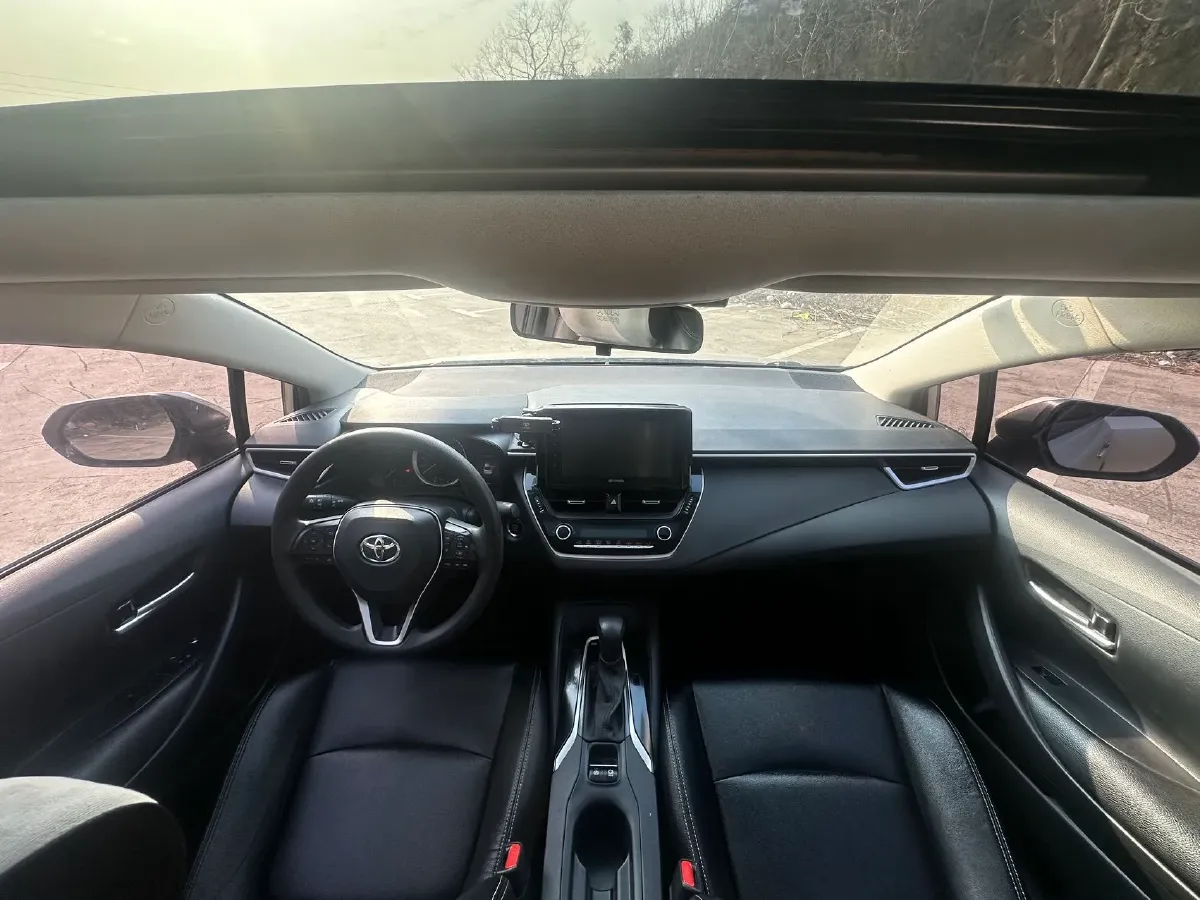 2019 Toyota Corolla 1.2T 116HP L4 CVT,autocango,china used car exporter,china ev exporter,chinese used car exporter,chinese used ev exporter