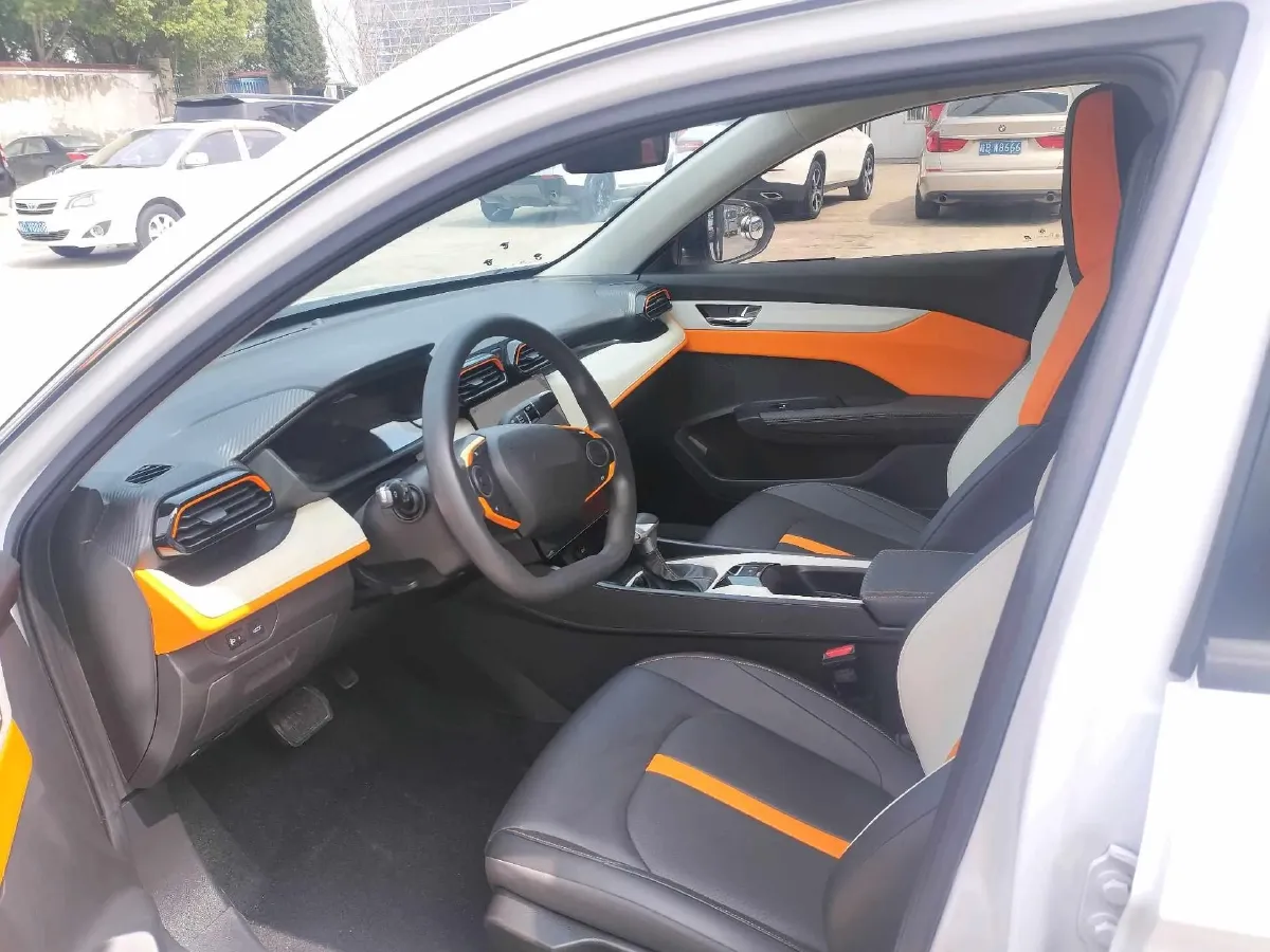 2023 DongFeng Aeolus YiXuan 1.5L 125HP L4 6DCT,autocango,china used car exporter,china ev exporter,chinese used car exporter,chinese used ev exporter