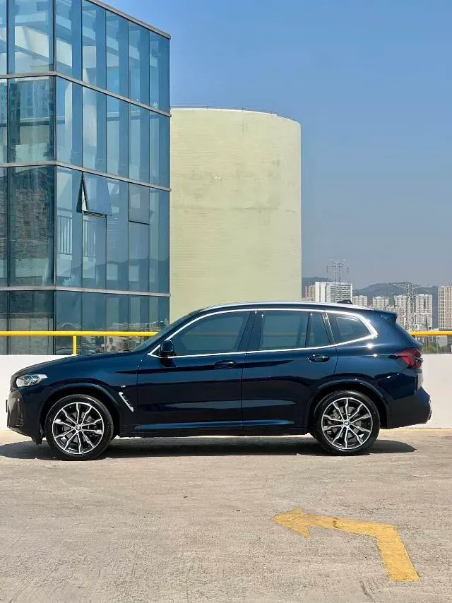 2022 BMW X3 2.0T 252HP L4 8AT,autocango,china used car exporter,china ev exporter,chinese used car exporter,chinese used ev exporter