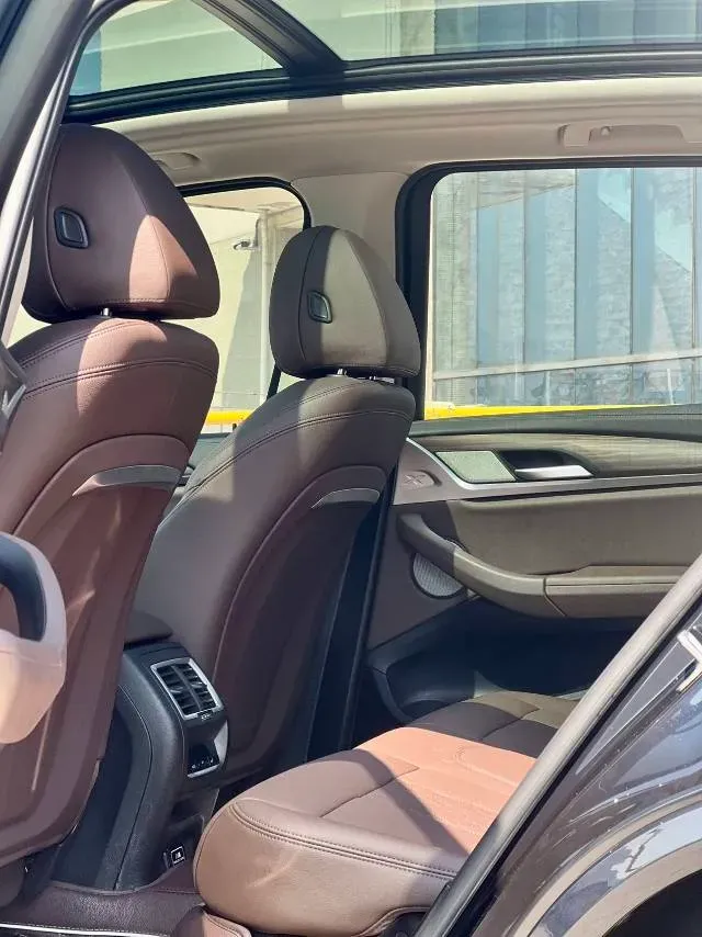 2022 BMW X3 2.0T 252HP L4 8AT,autocango,china used car exporter,china ev exporter,chinese used car exporter,chinese used ev exporter