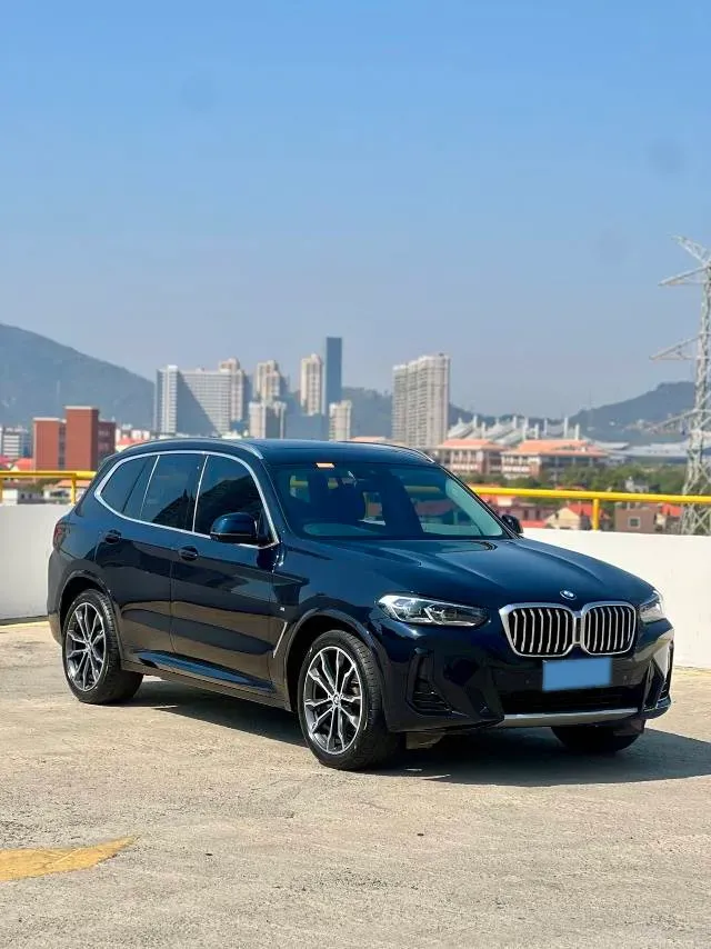 2022 BMW X3 2.0T 252HP L4 8AT,autocango,china used car exporter,china ev exporter,chinese used car exporter,chinese used ev exporter