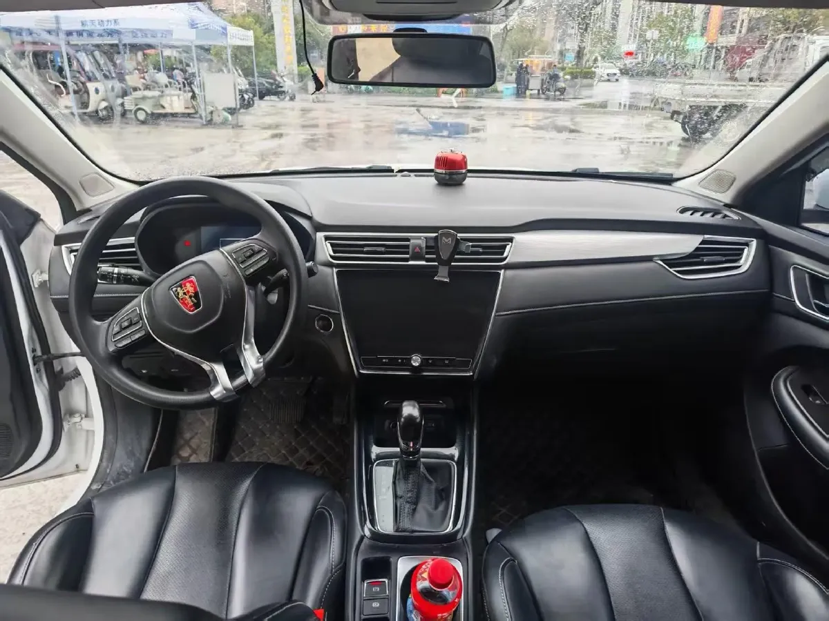 2020 Roewe i5 1.5L 120HP L4 CVT,autocango,china used car exporter,china ev exporter,chinese used car exporter,chinese used ev exporter