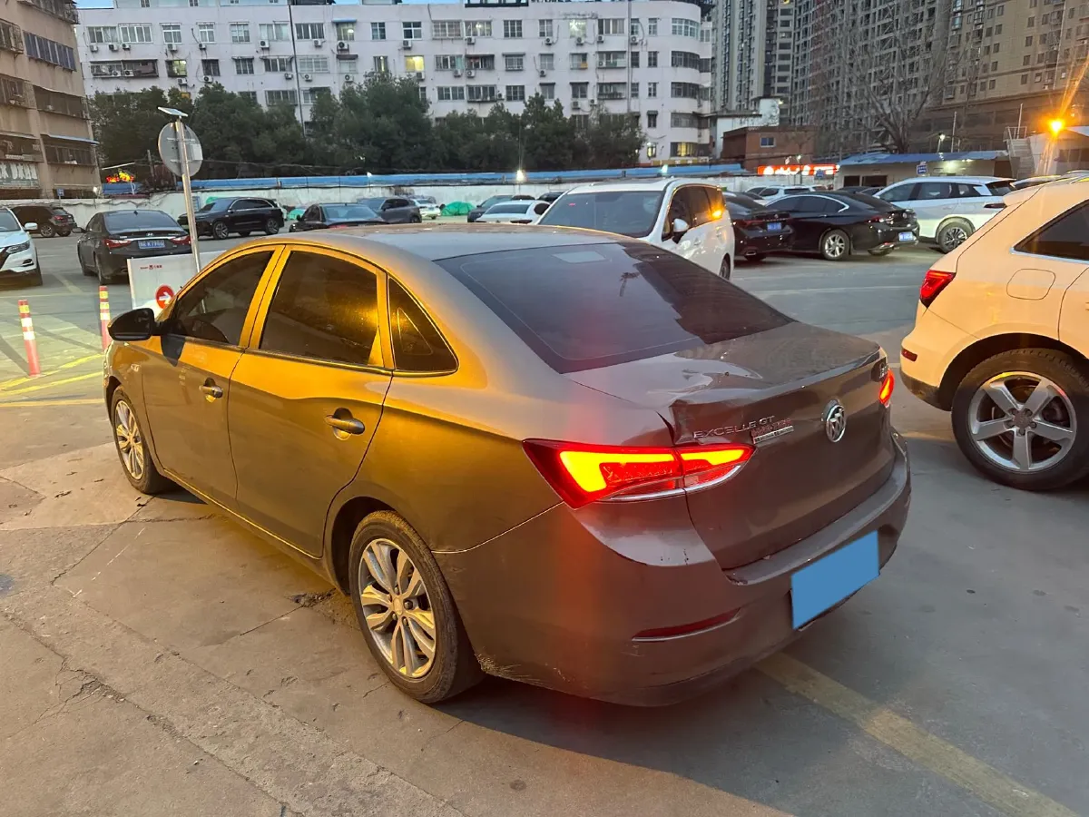2021 Buick Excelle 1.5L 113HP L4 6AT,autocango,china used car exporter,china ev exporter,chinese used car exporter,chinese used ev exporter