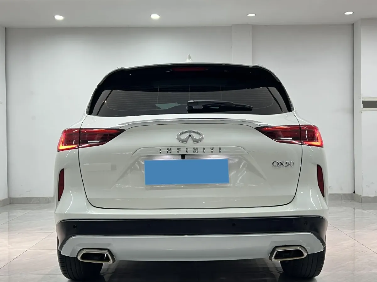2020 Infiniti QX50 2.0T 245HP L4 CVT,autocango,china used car exporter,china ev exporter,chinese used car exporter,chinese used ev exporter