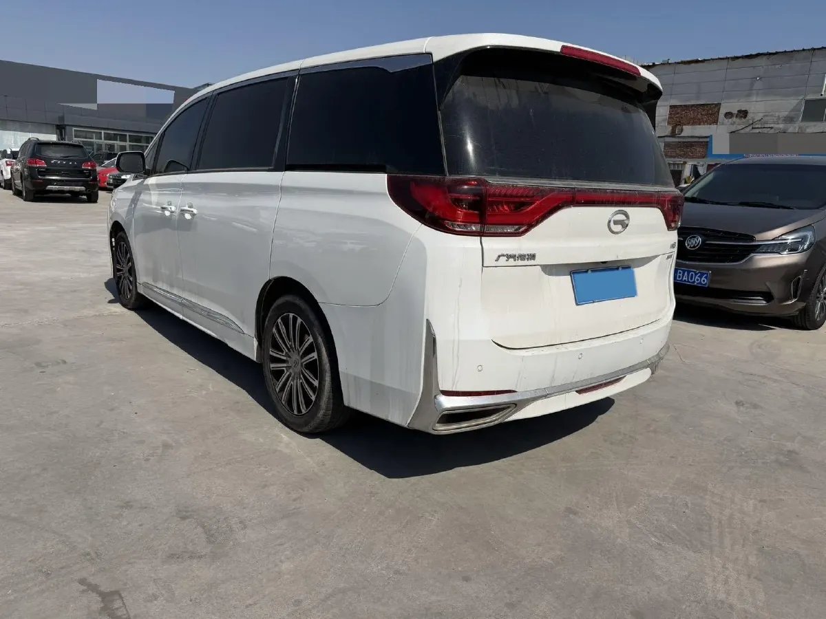 2021 GAC Trumpchi M8 2.0T 252HP L4 8AT,autocango,china used car exporter,china ev exporter,chinese used car exporter,chinese used ev exporter