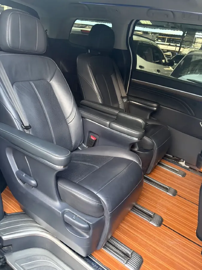 2021 GAC Trumpchi M8 2.0T 252HP L4 8AT,autocango,china used car exporter,china ev exporter,chinese used car exporter,chinese used ev exporter