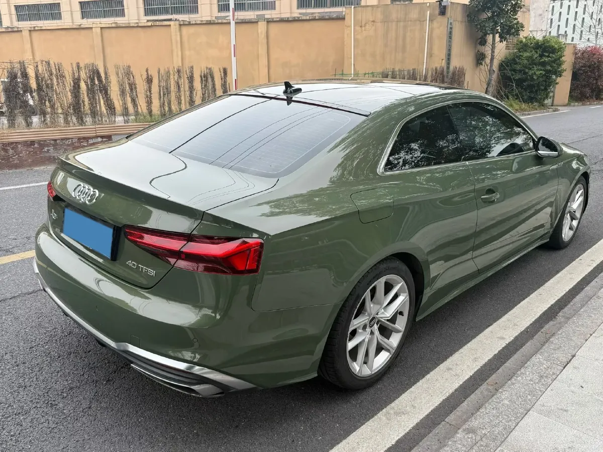 2021 Audi A5 2.0T 204HP L4 7DCT,autocango,china used car exporter,china ev exporter,chinese used car exporter,chinese used ev exporter