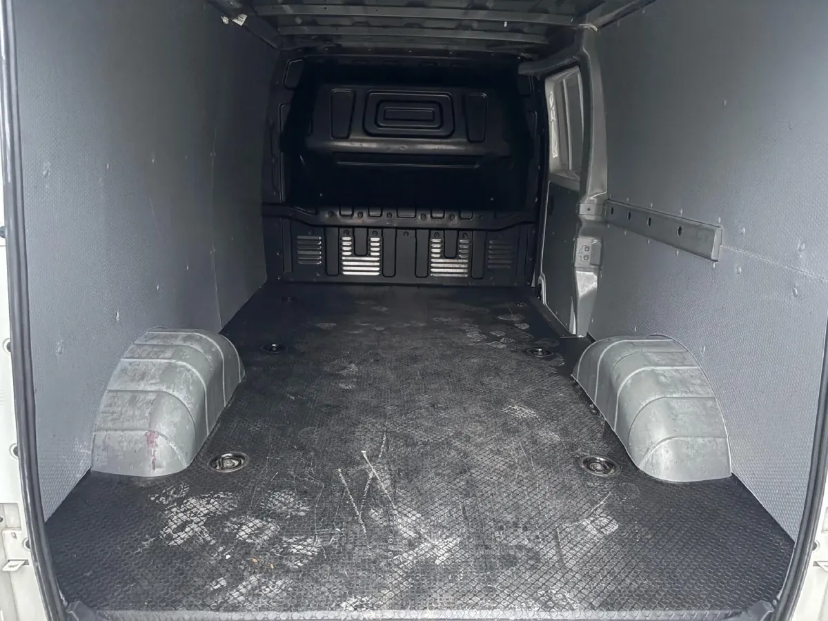 2023 MAXUS EV30 BEV 41.86KWH,autocango,china used car exporter,china ev exporter,chinese used car exporter,chinese used ev exporter