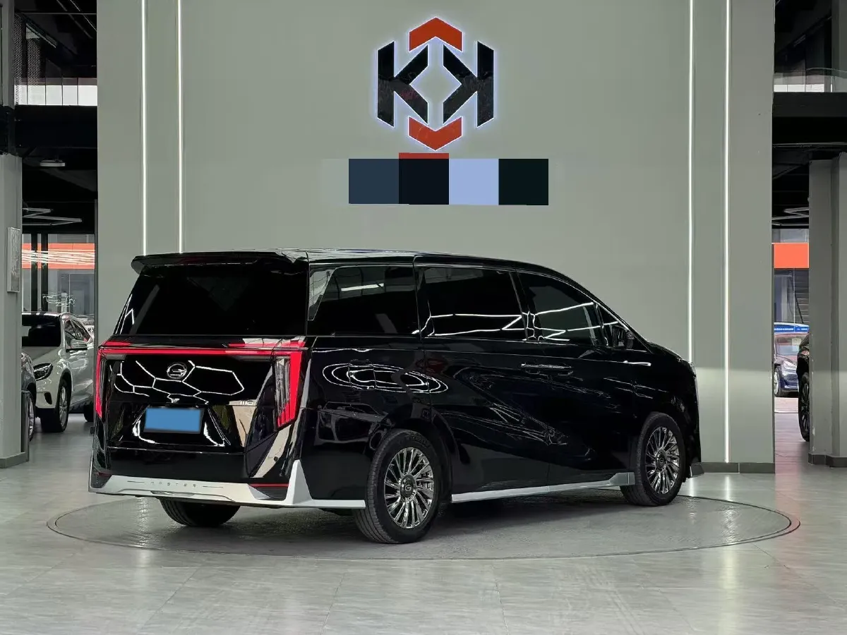 2024 GAC Trumpchi M8 2.0T 252HP L4 8AT,autocango,china used car exporter,china ev exporter,chinese used car exporter,chinese used ev exporter