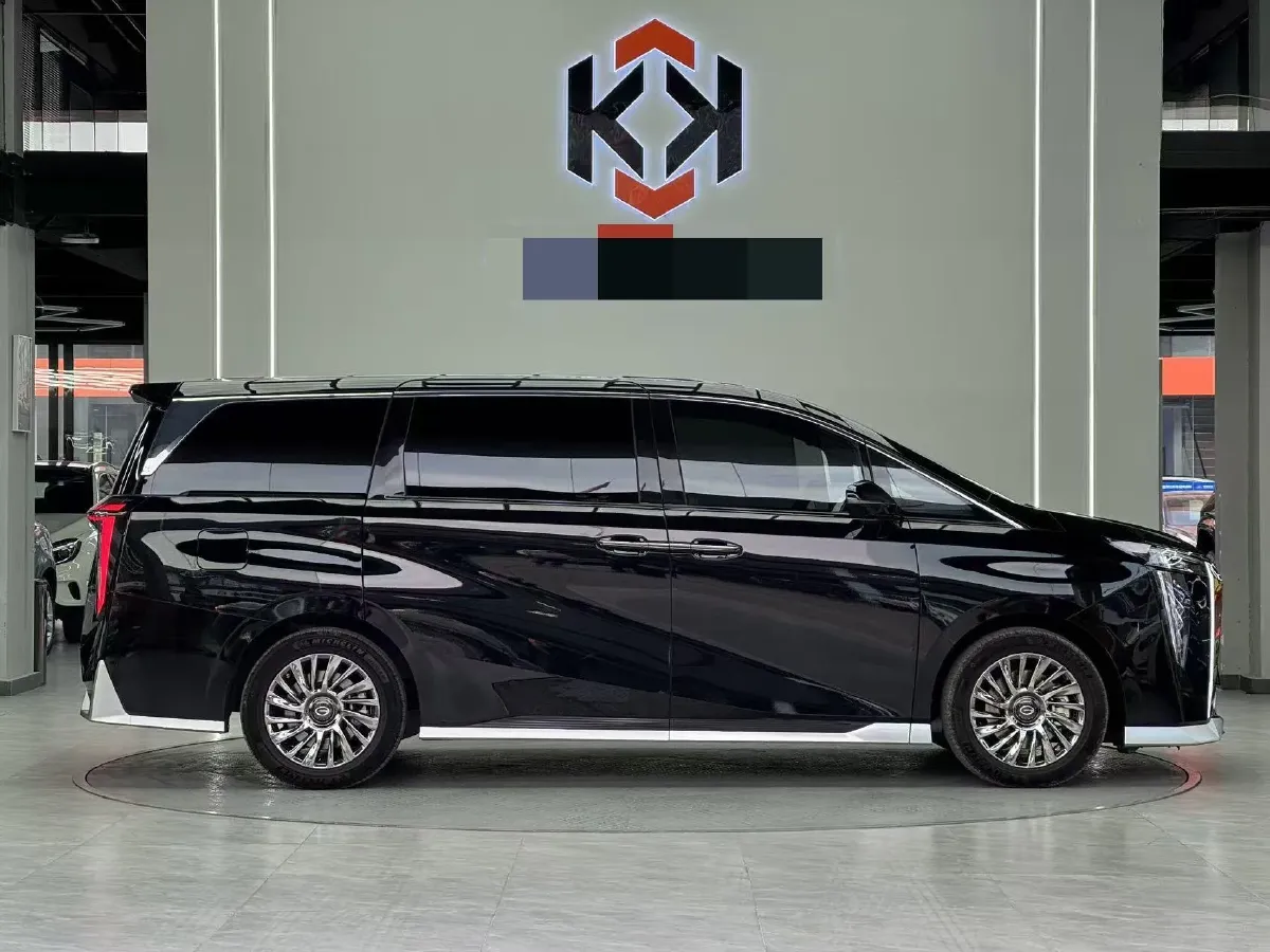 2024 GAC Trumpchi M8 2.0T 252HP L4 8AT,autocango,china used car exporter,china ev exporter,chinese used car exporter,chinese used ev exporter