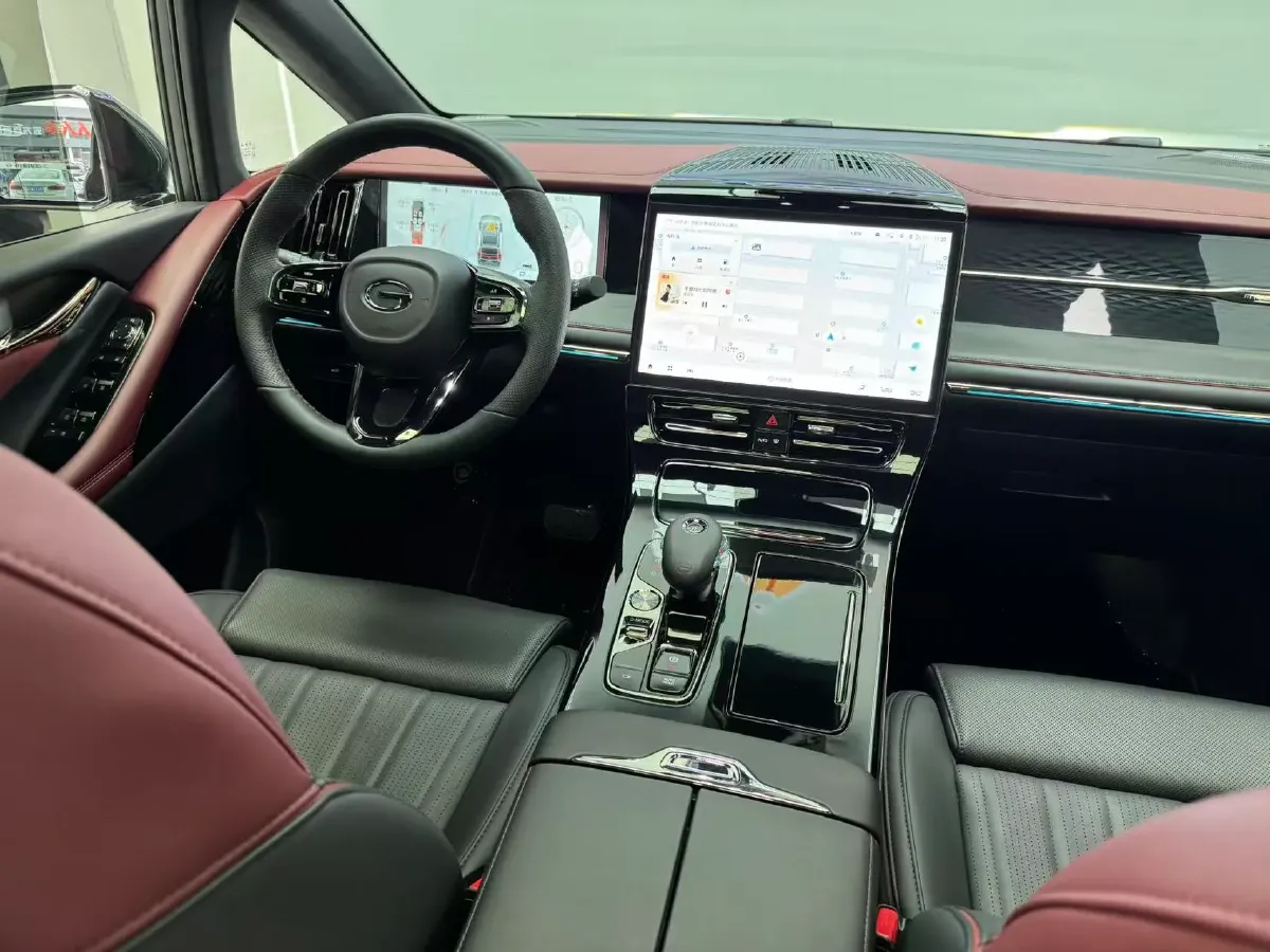 2024 GAC Trumpchi M8 2.0T 252HP L4 8AT,autocango,china used car exporter,china ev exporter,chinese used car exporter,chinese used ev exporter