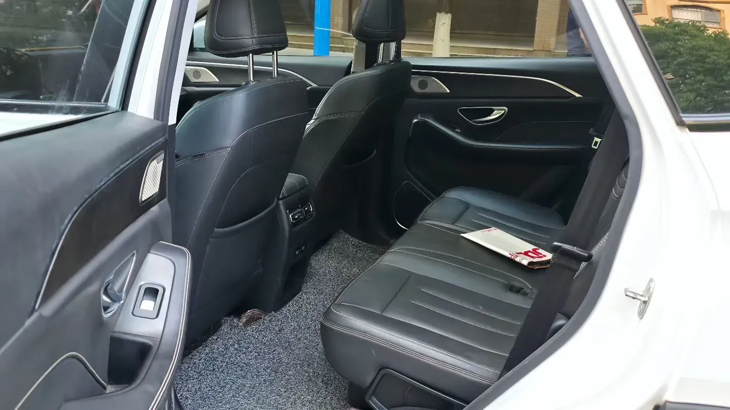 2022 Jetour X90 2.0T 254HP L4 7DCT,autocango,china used car exporter,china ev exporter,chinese used car exporter,chinese used ev exporter