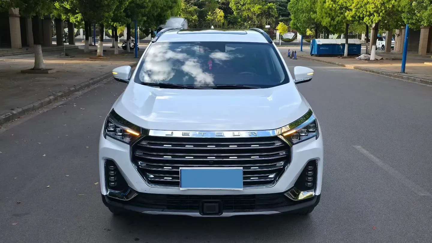 2022 Jetour X90 2.0T 254HP L4 7DCT,autocango,china used car exporter,china ev exporter,chinese used car exporter,chinese used ev exporter