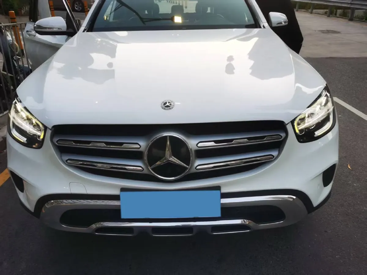 2020 Mercedes-Benz GLC Class 2.0T 197HP L4 9AT,autocango,china used car exporter,china ev exporter,chinese used car exporter,chinese used ev exporter