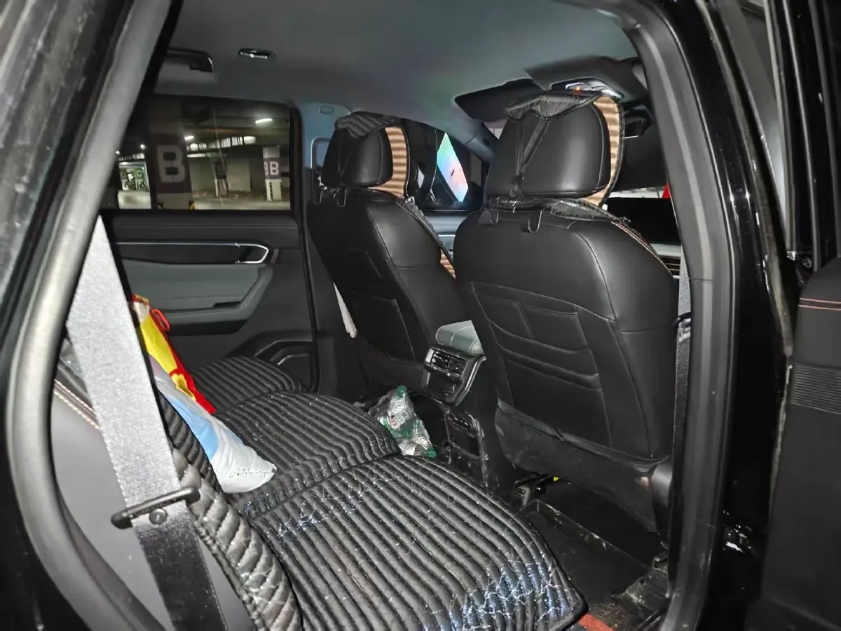 2023 Geely Okavango L 2.0T 218HP L4 7DCT,autocango,china used car exporter,china ev exporter,chinese used car exporter,chinese used ev exporter