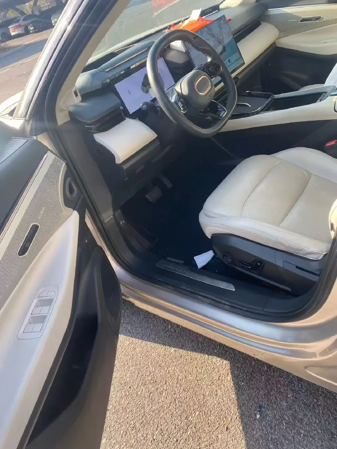 2023 LYNK&CO 08 EM-P 1.5T 163HP L4 3DHT PHEV 39.6KWH,autocango,china used car exporter,china ev exporter,chinese used car exporter,chinese used ev exporter