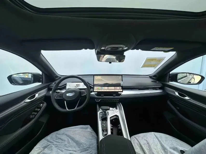 2023 Geely Preface 1.5T 181HP L4 7DCT,autocango,china used car exporter,china ev exporter,chinese used car exporter,chinese used ev exporter