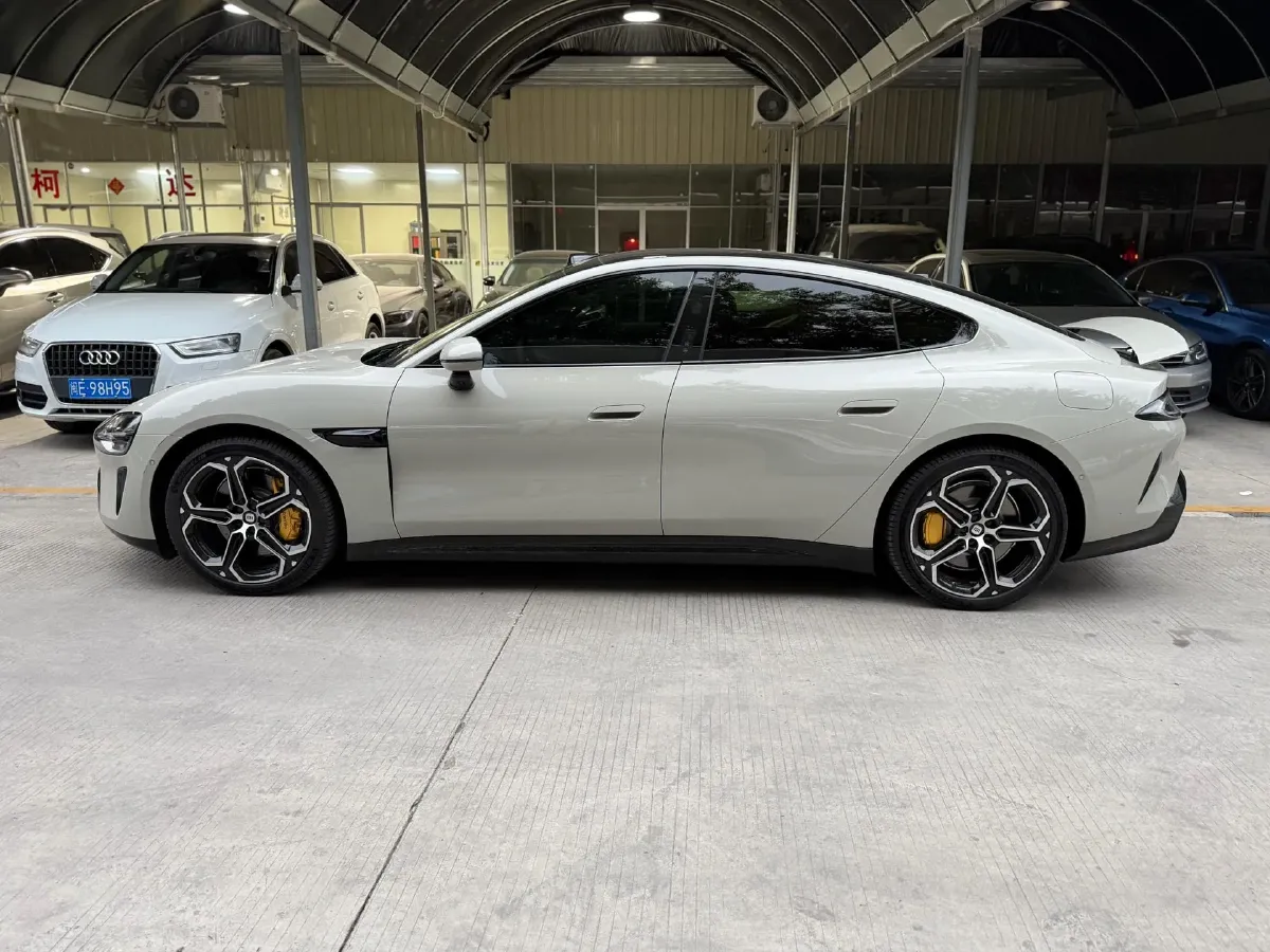 2024 MI SU7 BEV 94.3KWH,autocango,china used car exporter,china ev exporter,chinese used car exporter,chinese used ev exporter