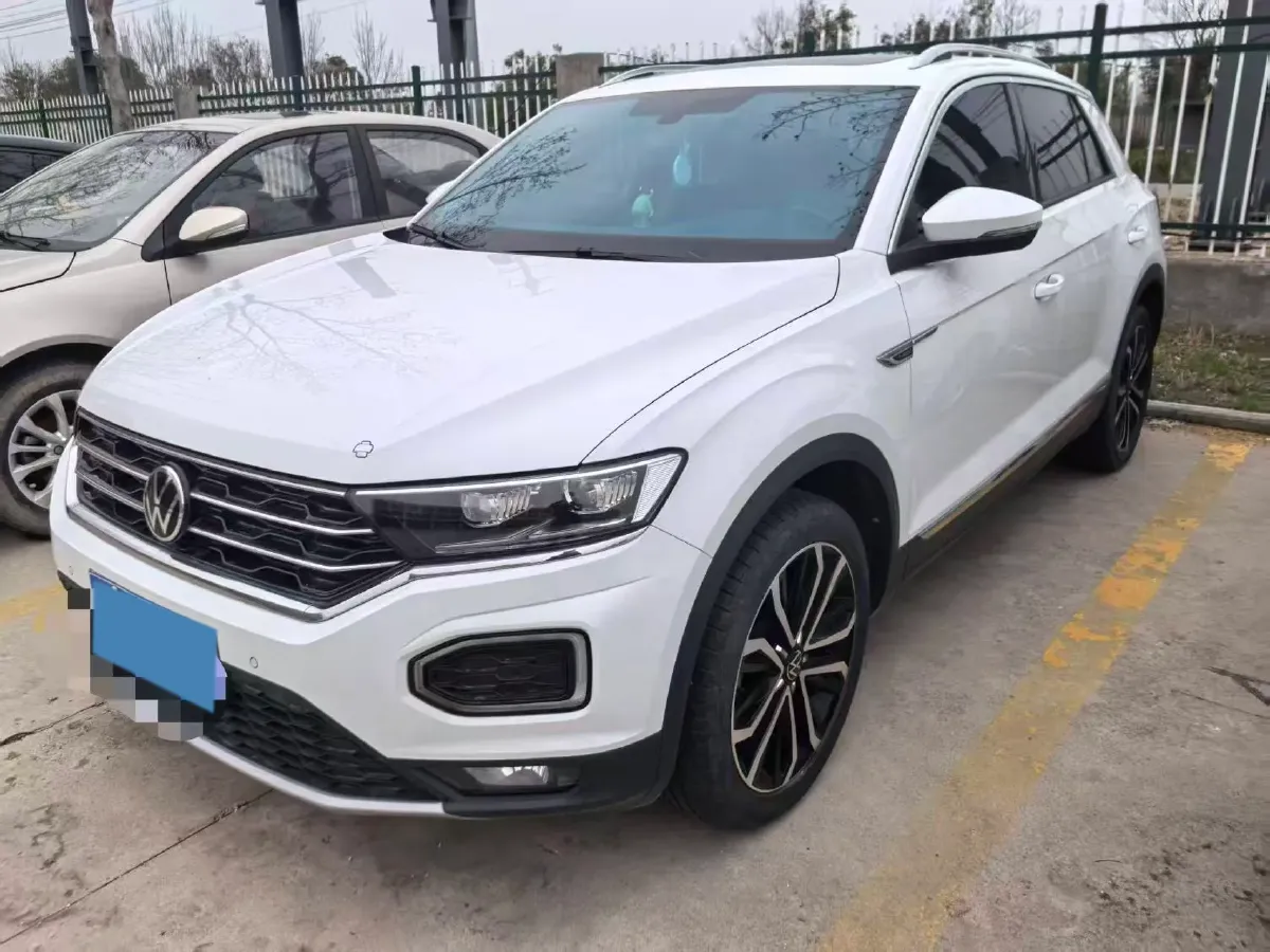 2021 Volkswagen T-Roc 1.4T 150HP L4 7DCT,autocango,china used car exporter,china ev exporter,chinese used car exporter,chinese used ev exporter