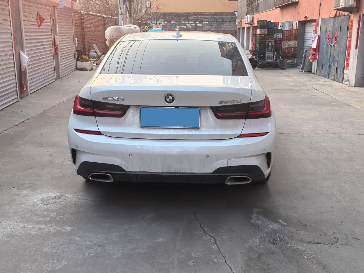 2022 BMW 3 Series 2.0T 156HP L4 8AT,autocango,china used car exporter,china ev exporter,chinese used car exporter,chinese used ev exporter