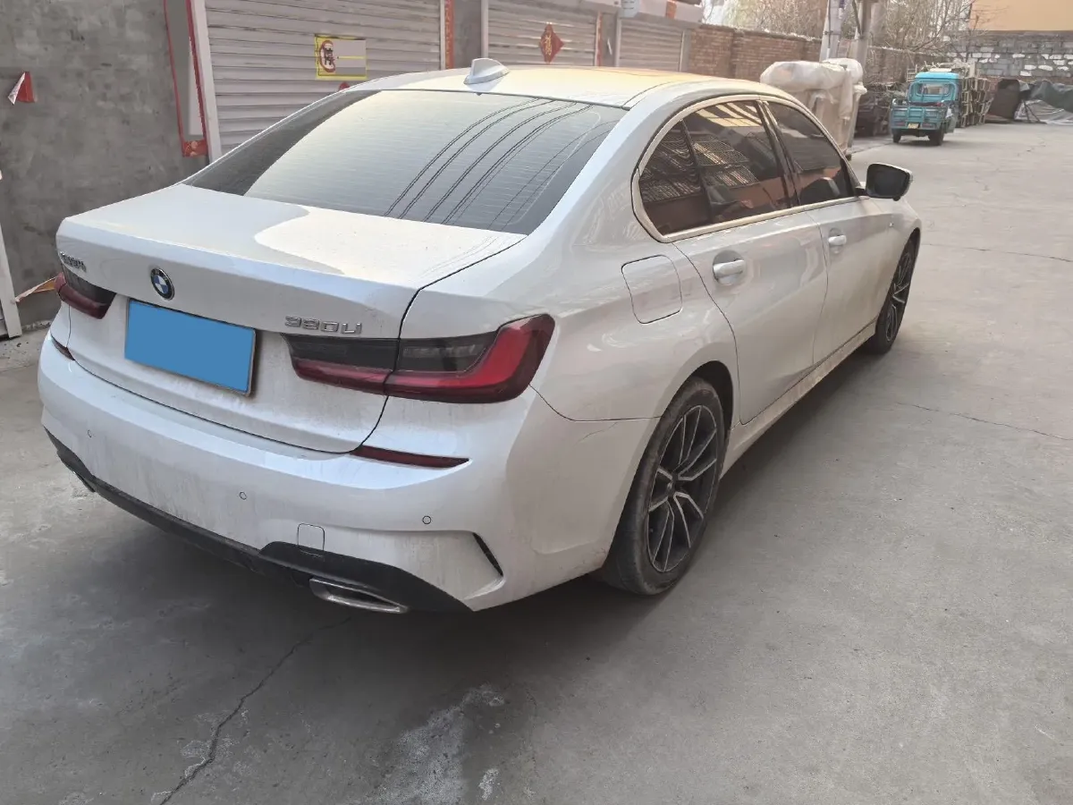 2022 BMW 3 Series 2.0T 156HP L4 8AT,autocango,china used car exporter,china ev exporter,chinese used car exporter,chinese used ev exporter