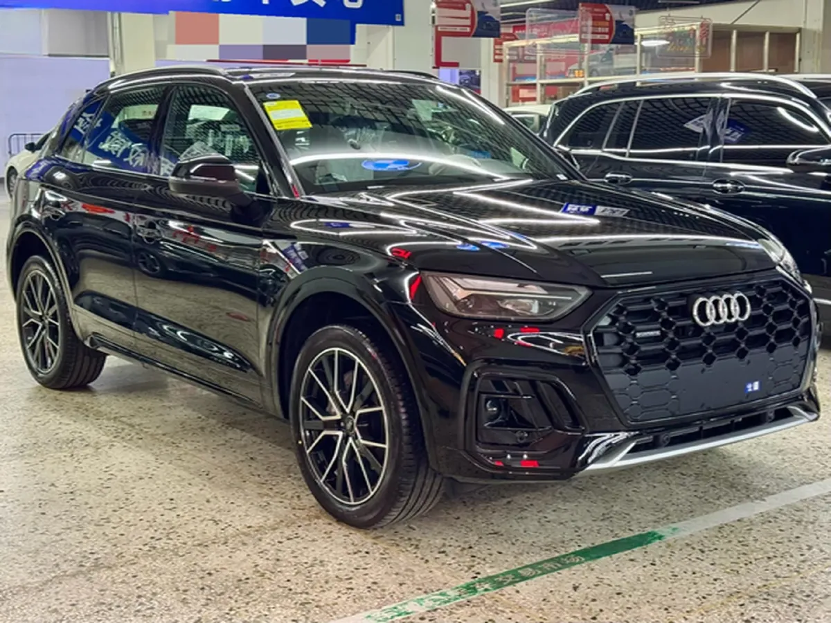 2026 Audi Q5L 2.0T 190HP L4 7DCT,autocango,china used car exporter,china ev exporter,chinese used car exporter,chinese used ev exporter