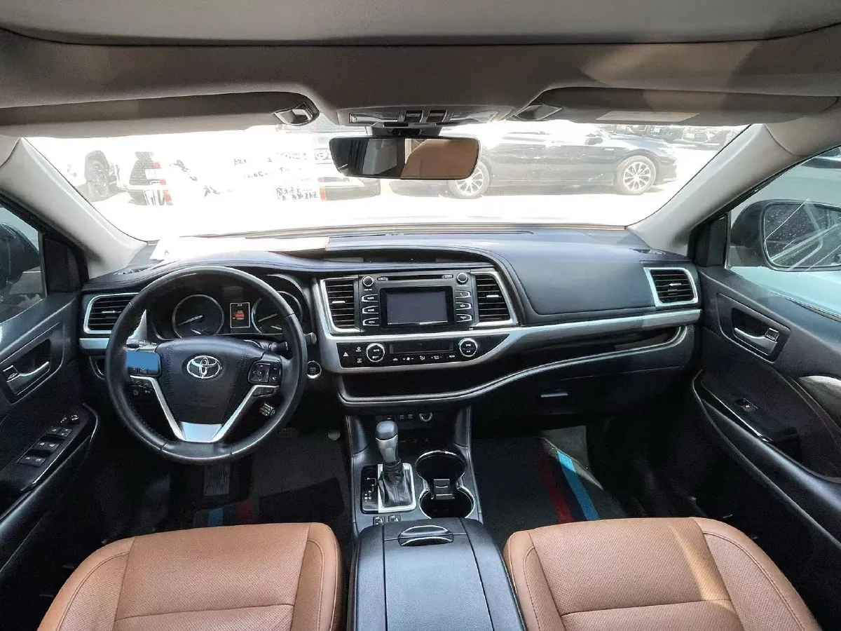 2019 HanTeng V7 1.5T 156HP L4 6AT,autocango,china used car exporter,china ev exporter,chinese used car exporter,chinese used ev exporter